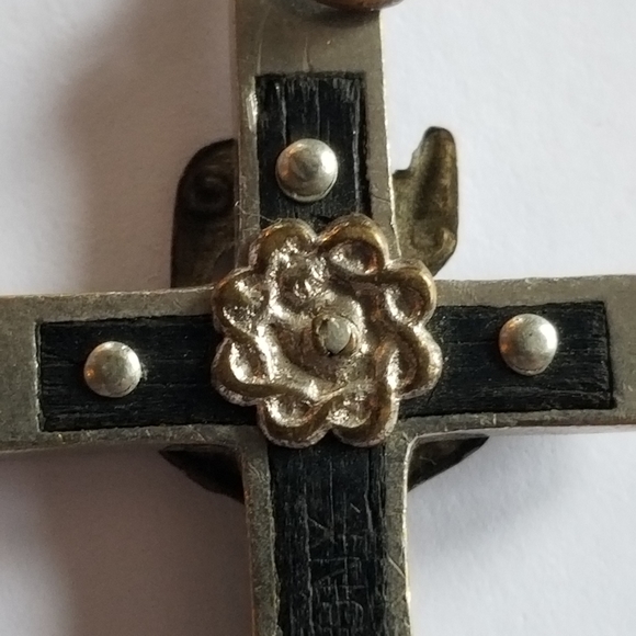 Relisted - Vintage Skull of Adam Pectoral Cross Pendant black silver tone - Picture 8 of 9